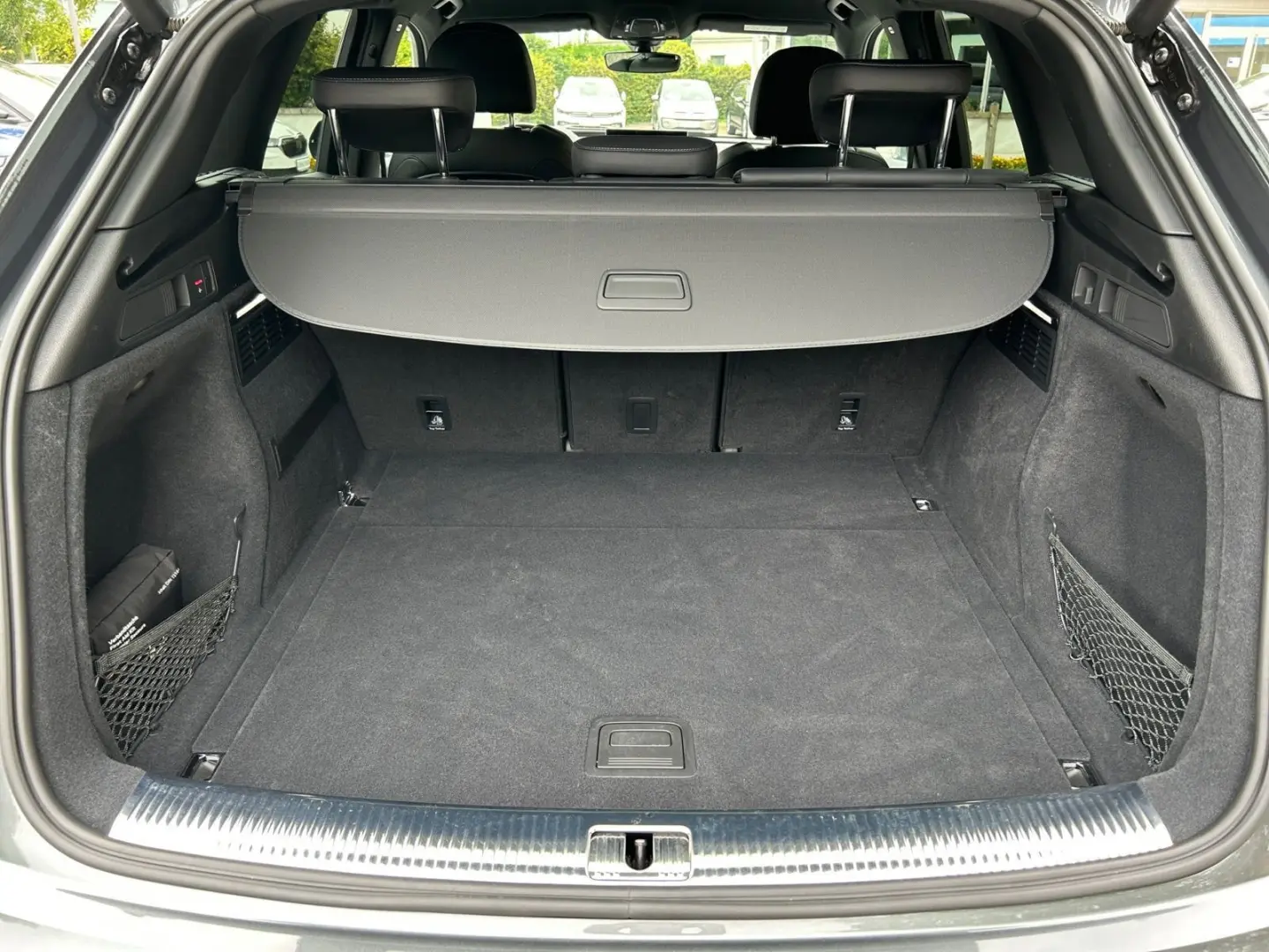 Q5 40 TFSI quattro S tronic S line AHK Matrix