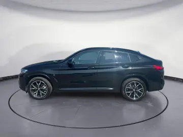 X4 xDrive30i AT M Sportpaket Innovationsp. AHK