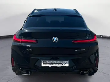 X4 xDrive30i AT M Sportpaket Innovationsp. AHK