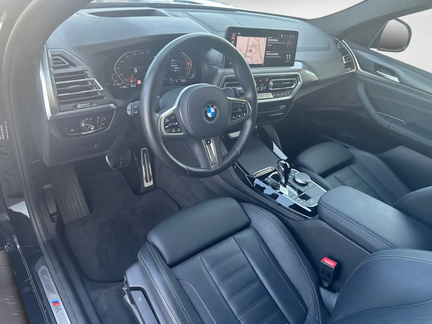 X4 xDrive30i AT M Sportpaket Innovationsp. AHK
