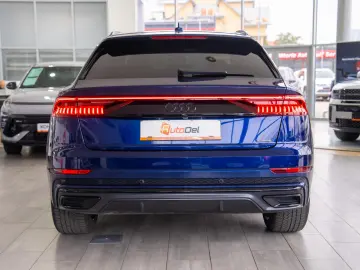 Audi Q8 55 TFSIe