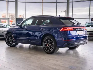 Audi Q8 55 TFSIe