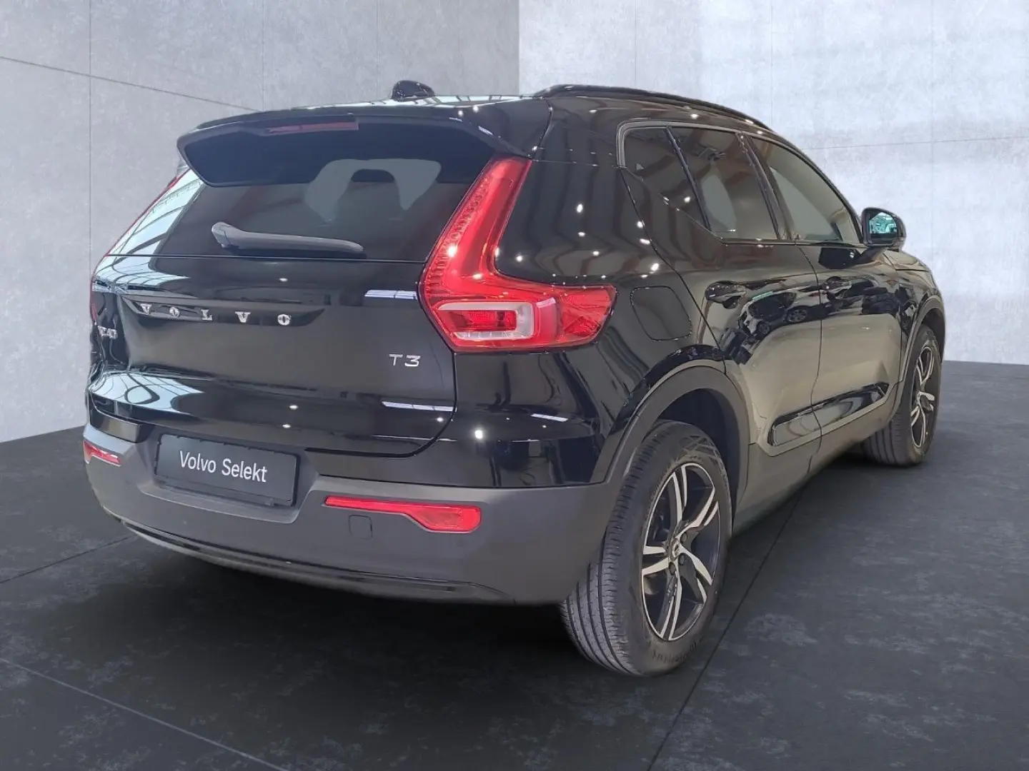 XC 40 R Design 2WD Bluetooth Navi LED Klima