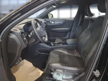 XC 40 R Design 2WD Bluetooth Navi LED Klima