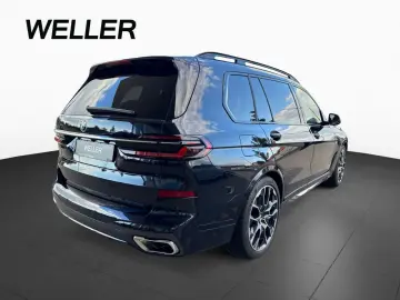 X7 xDrive40i M-Sport AHK Iconic Glow 360°