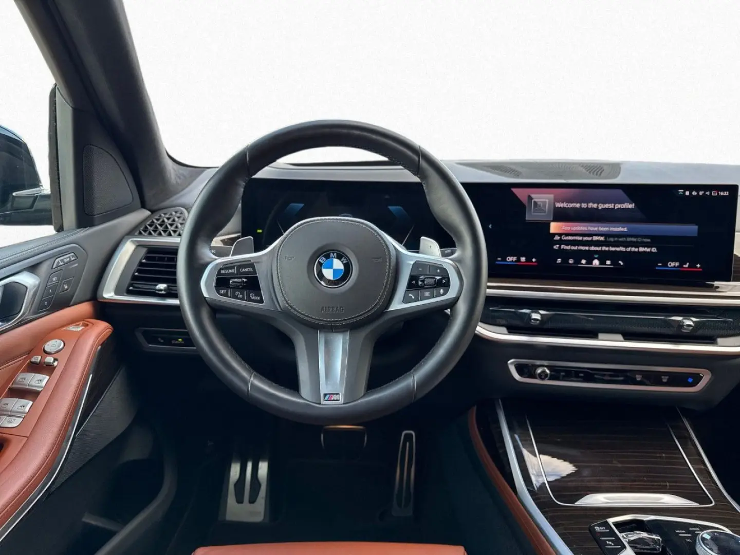 X7 xDrive40i M-Sport AHK Iconic Glow 360°