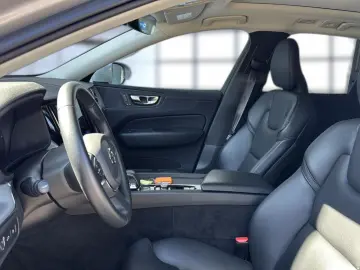 XC 60 Inscription Expression Recharge Plug-In