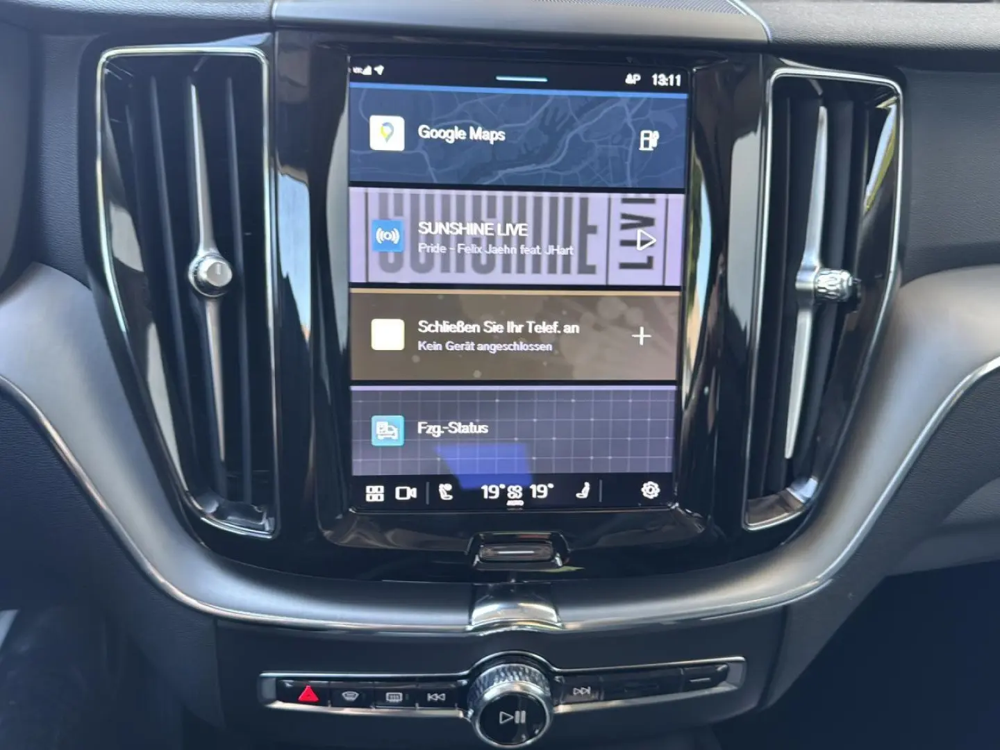 XC 60 Inscription Expression Recharge Plug-In