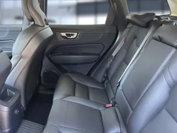 XC 60 Inscription Expression Recharge Plug-In