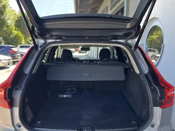 XC 60 Inscription Expression Recharge Plug-In