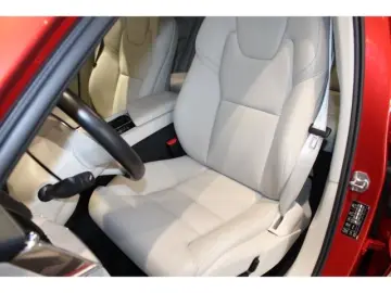 XC60 T8 Recharge Inscription AWD AHK Standheizun