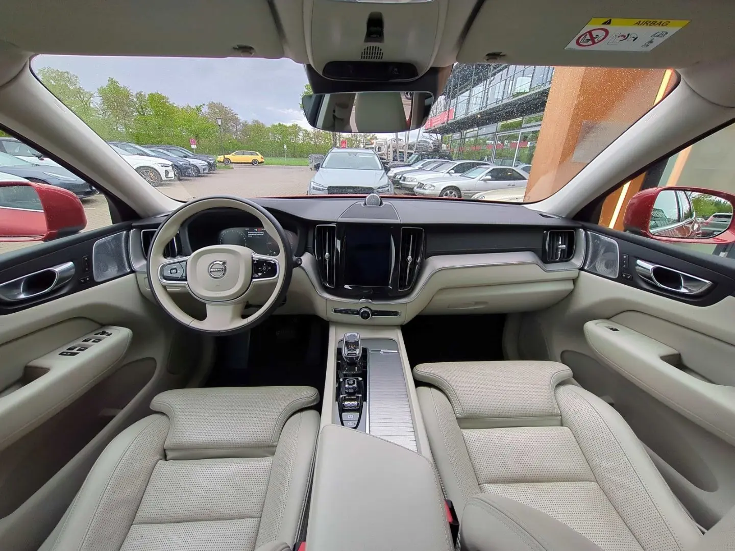 XC60 Inscription Recharge Plug-In Hybrid AWD T8 