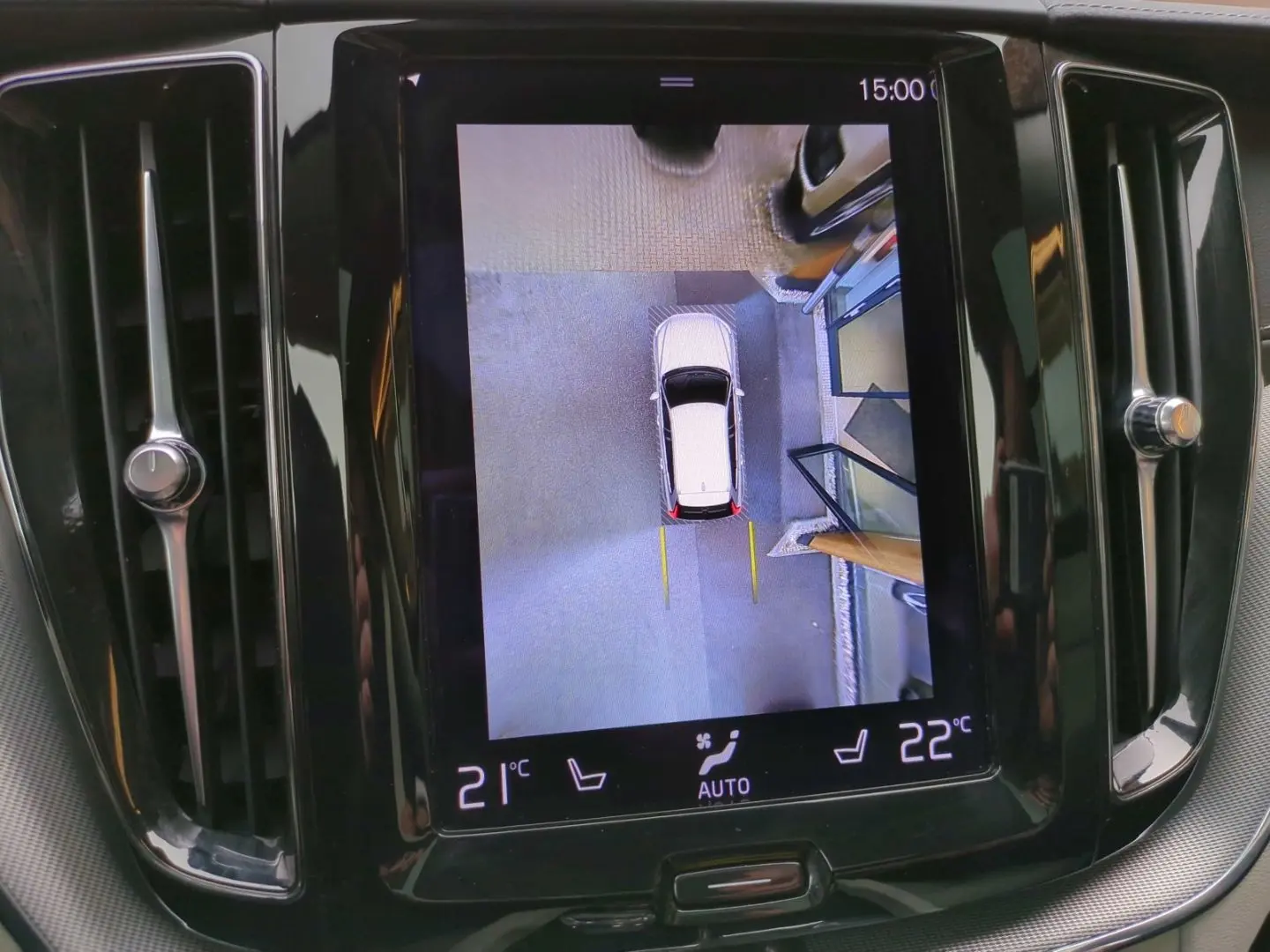 XC60 Inscription Recharge Plug-In Hybrid AWD T8 