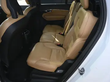 XC90 T8 Inscript. PHEV AWD*H&K*RFK*PANO*STHZG*