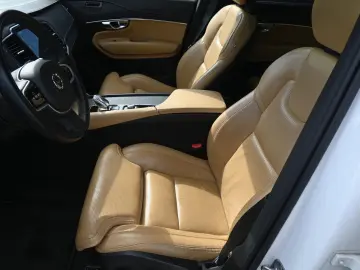 XC90 T8 Inscript. PHEV AWD*H&K*RFK*PANO*STHZG*