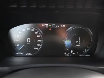 XC90 T8 Inscript. PHEV AWD*H&K*RFK*PANO*STHZG*