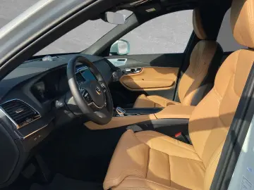 XC90 T8 AWD Recharge Plus Bright 7-Sitzer AHK