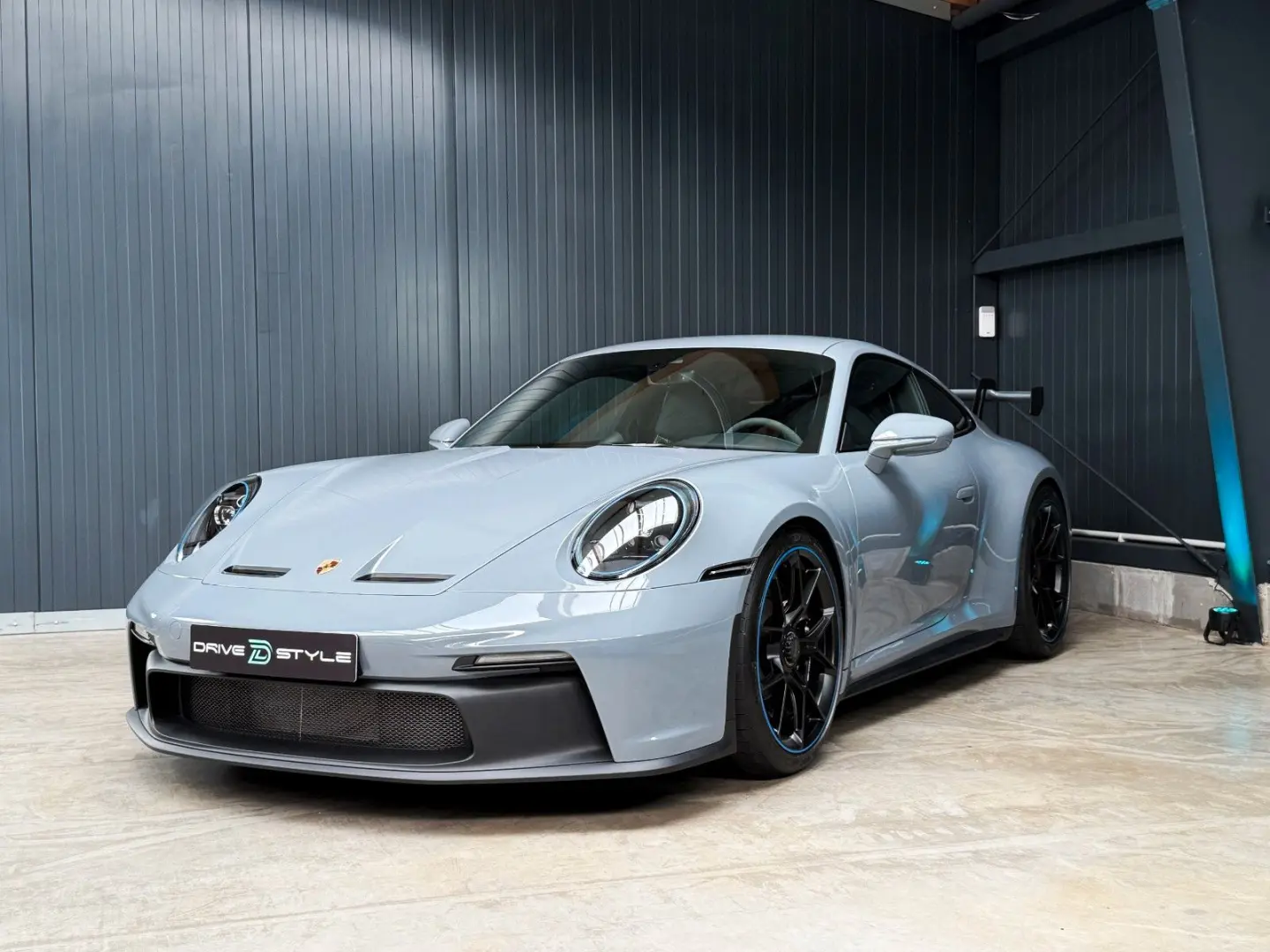 992 GT3 + Clubsp. + Approved + Lift + Artic Grey