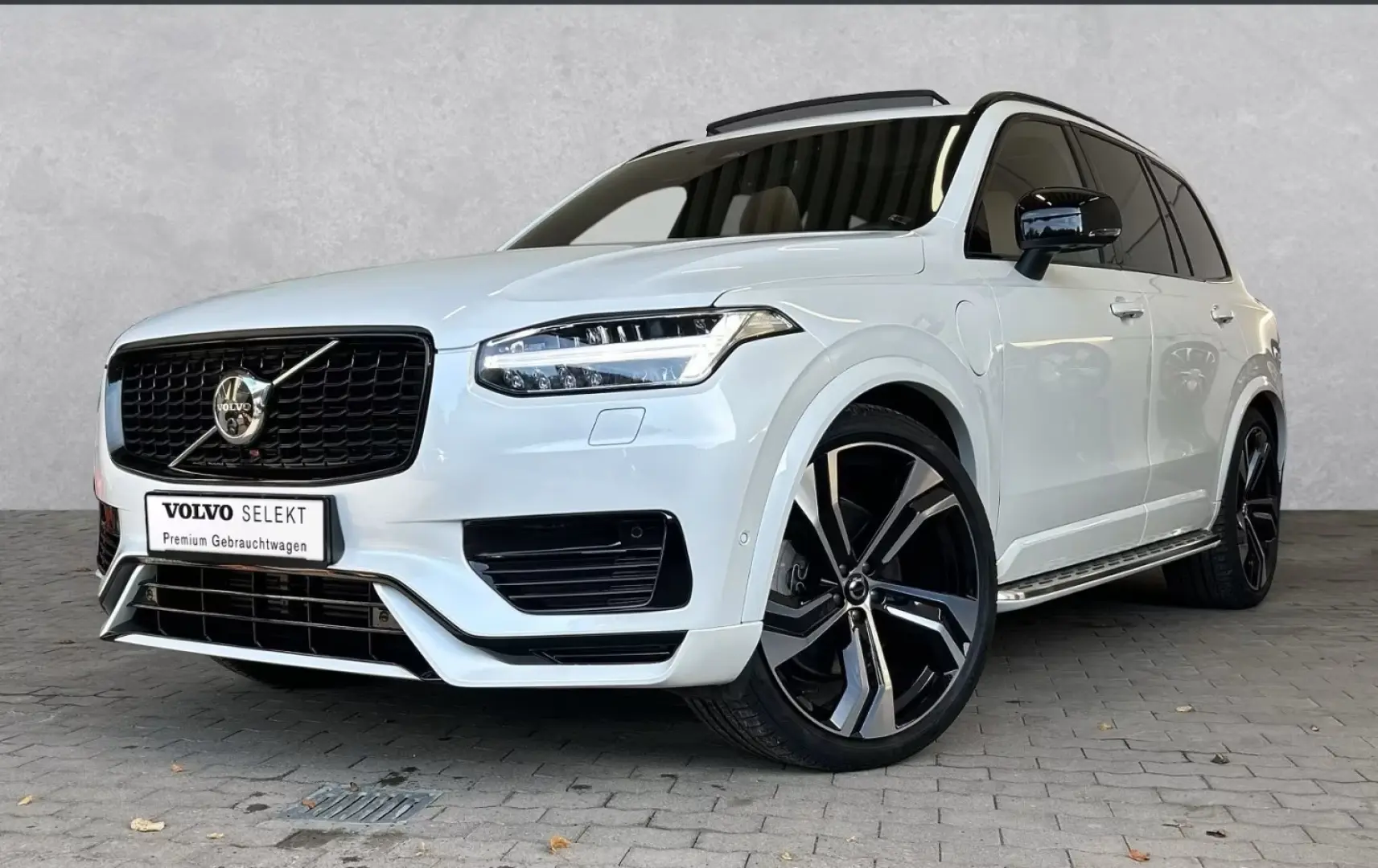 XC90 Ultimate Dark Recharge Plug-In Hybrid AWD T