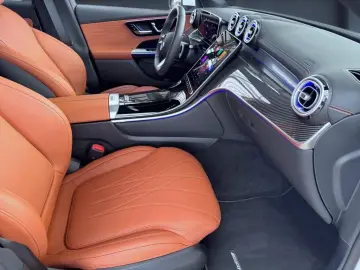 GLC 400 e 4M Coupé AMG, Nappa, Pano, AIRMATIC,3D
