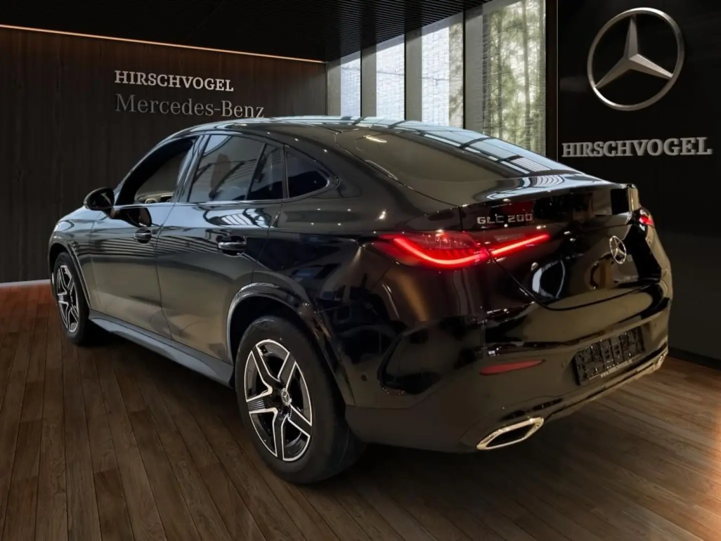 GLC 200 4M EDITION AMG-Line+Night+AHK+DISTRONIC