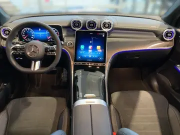 GLC 200 4M EDITION AMG-Line+Night+AHK+DISTRONIC