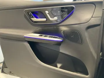GLC 200 4M EDITION AMG-Line+Night+AHK+DISTRONIC
