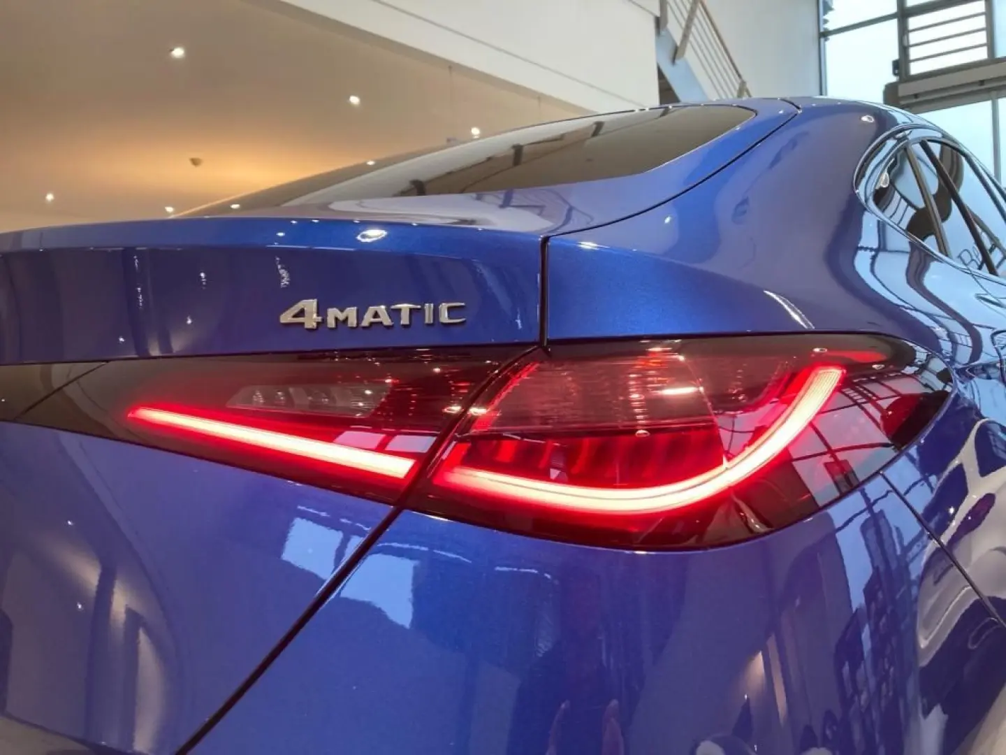 GLC 220 d 4M EDITION AMG-Line+Night+AHK+DISTRON