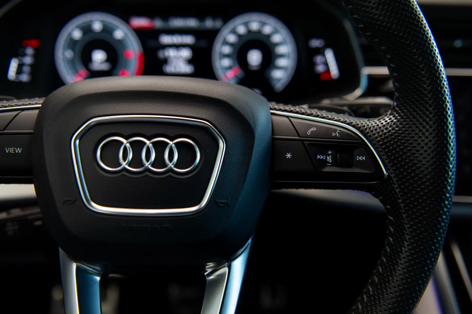 Audi Q8 50 TDI S Line Quattro Mild Hybrid tiptronic