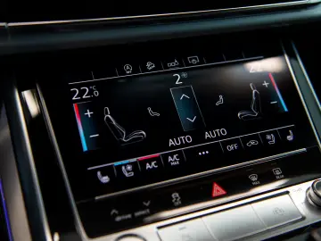 Audi Q8 50 TDI S Line Quattro Mild Hybrid tiptronic