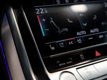 Audi Q8 50 TDI S Line Quattro Mild Hybrid tiptronic