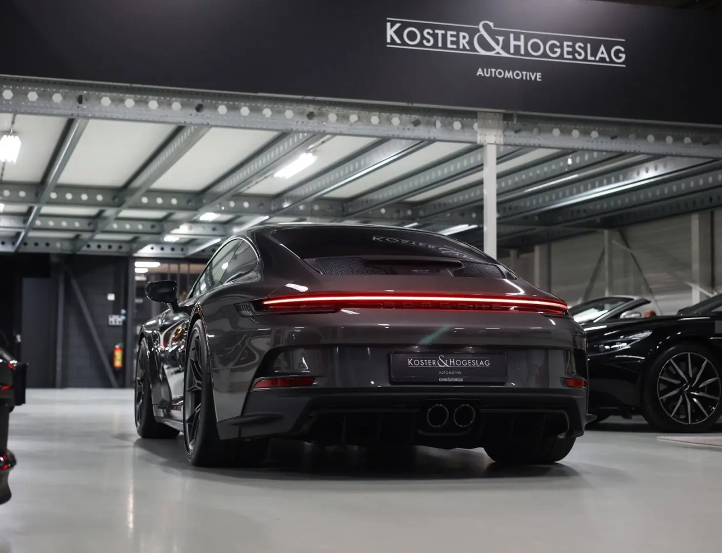 992 GT3 Touring | Exclusive Manufaktur - Voll