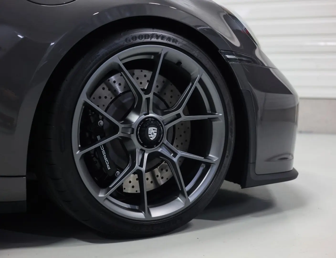 992 GT3 Touring | Exclusive Manufaktur - Voll