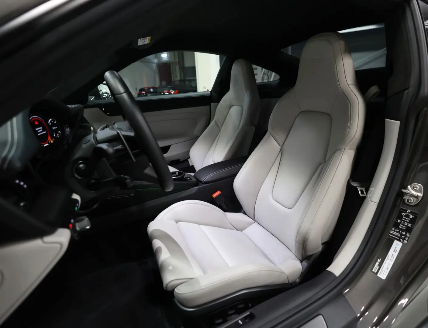 992 GT3 Touring | Exclusive Manufaktur - Voll