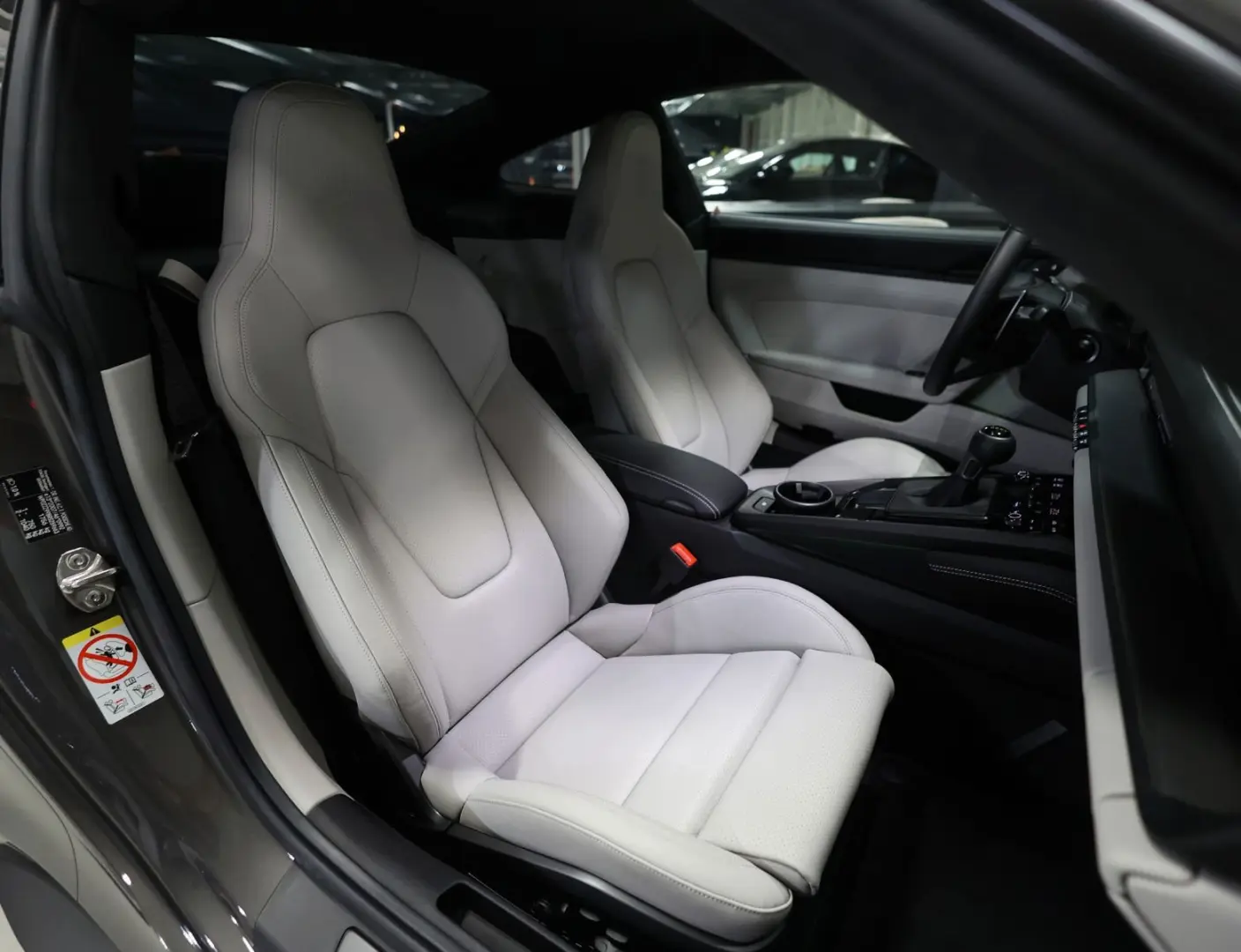 992 GT3 Touring | Exclusive Manufaktur - Voll