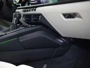 992 GT3 Touring | Exclusive Manufaktur - Voll