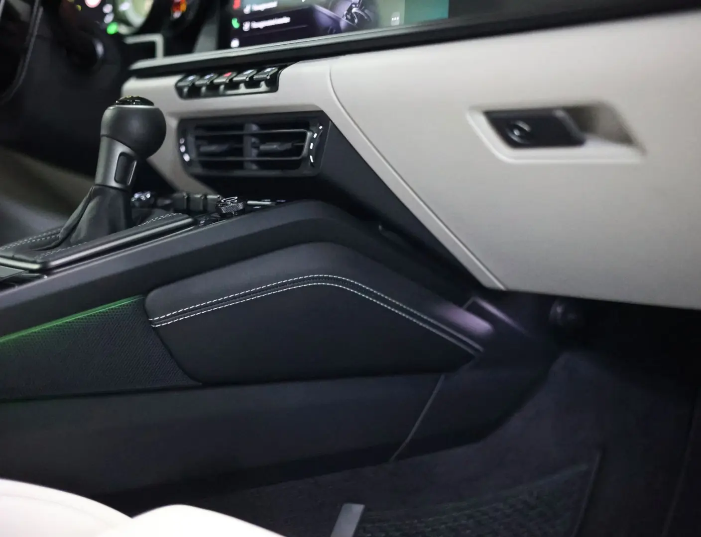 992 GT3 Touring | Exclusive Manufaktur - Voll