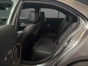 A 180 d Limousine Spurhalte LED SHZ Kamera