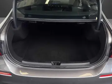 A 180 d Limousine Spurhalte LED SHZ Kamera