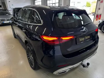 GLC 300 e 4M AMG Pano Distr Airm 360 Cam AHK 20 
