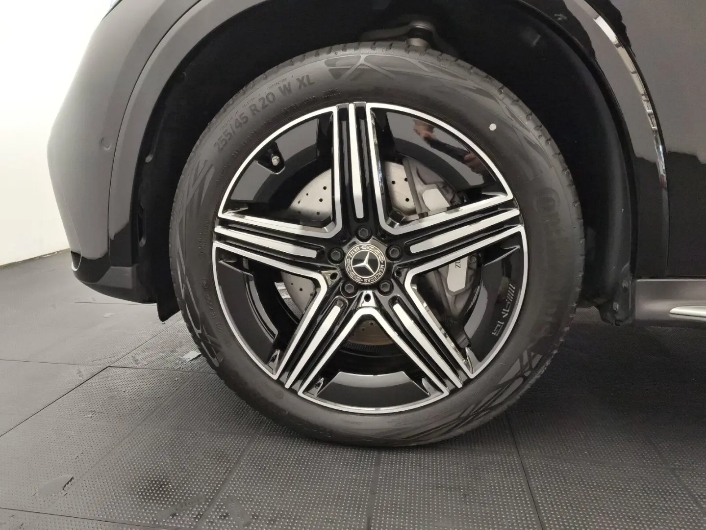 GLC 400 e 4M AMG Premium+ Airmatic AHK Burmester
