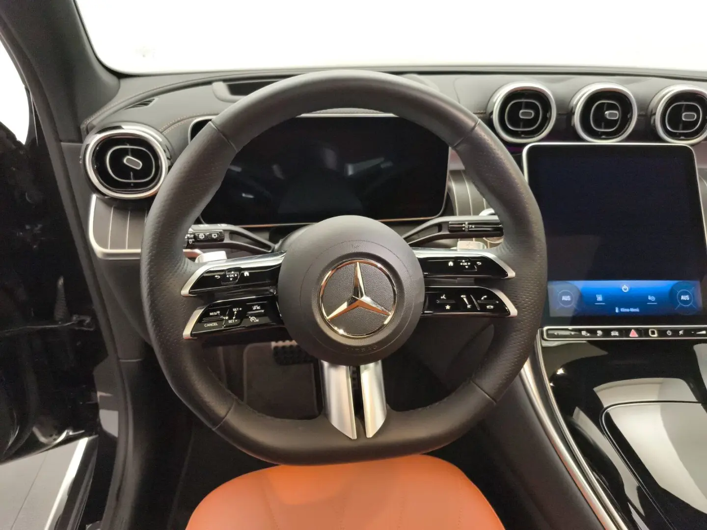 GLC 400 e 4M AMG Premium+ Airmatic AHK Burmester