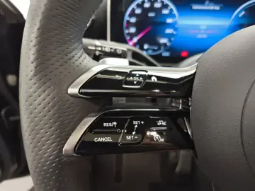 GLC 400 e 4M AMG Premium+ Airmatic AHK Burmester