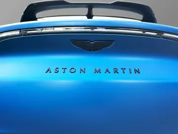 DBX 707 Satin Plasma Blue Q Standheizung