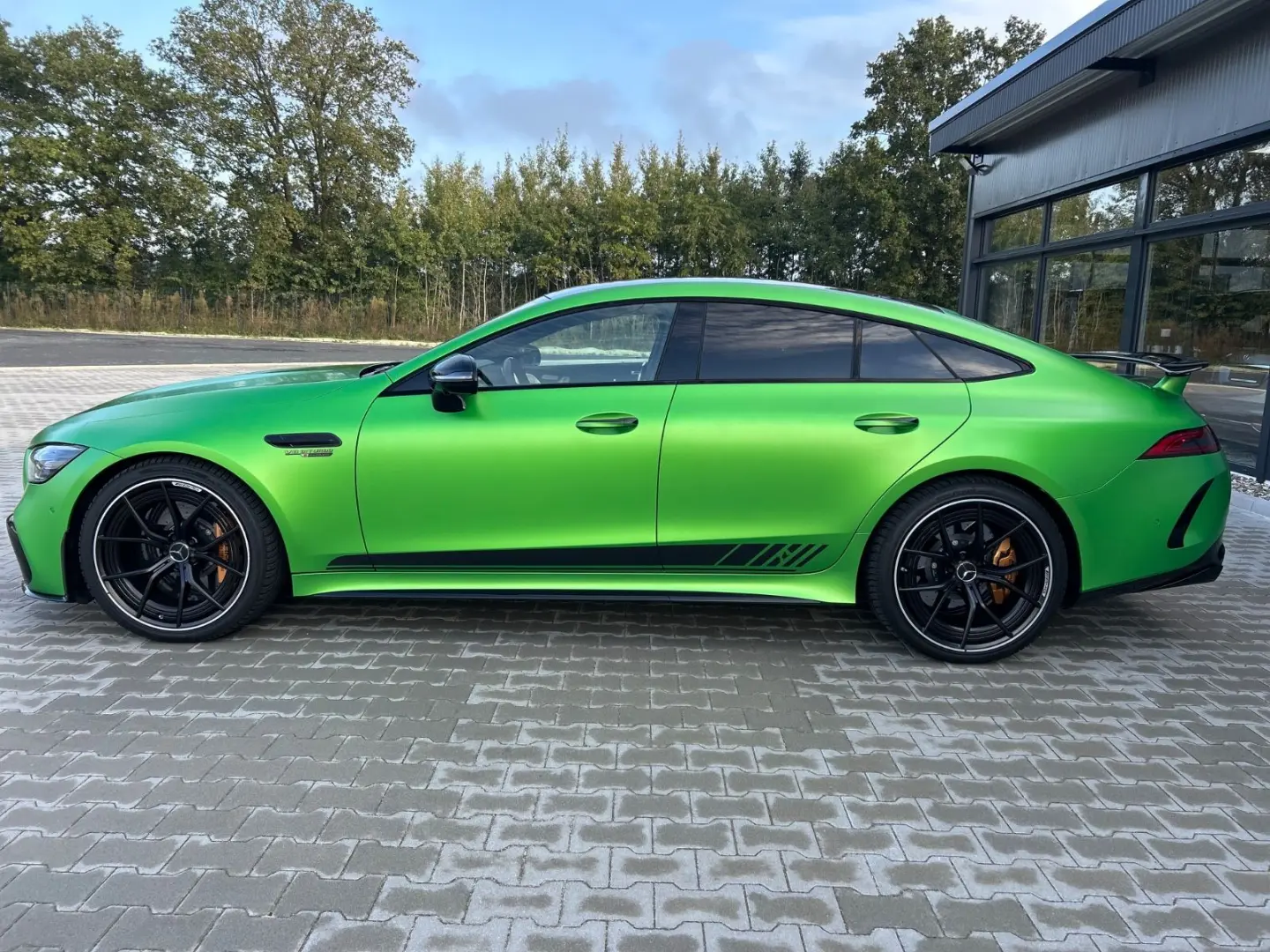 AMG GT63S E Edit Green -Massage-Sitzbelüf-Pano