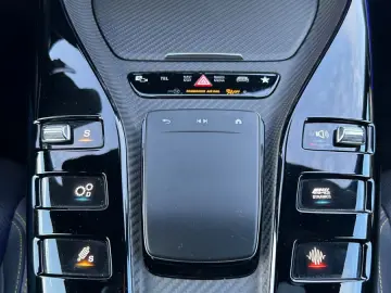 AMG GT63S E Edit Green -Massage-Sitzbelüf-Pano