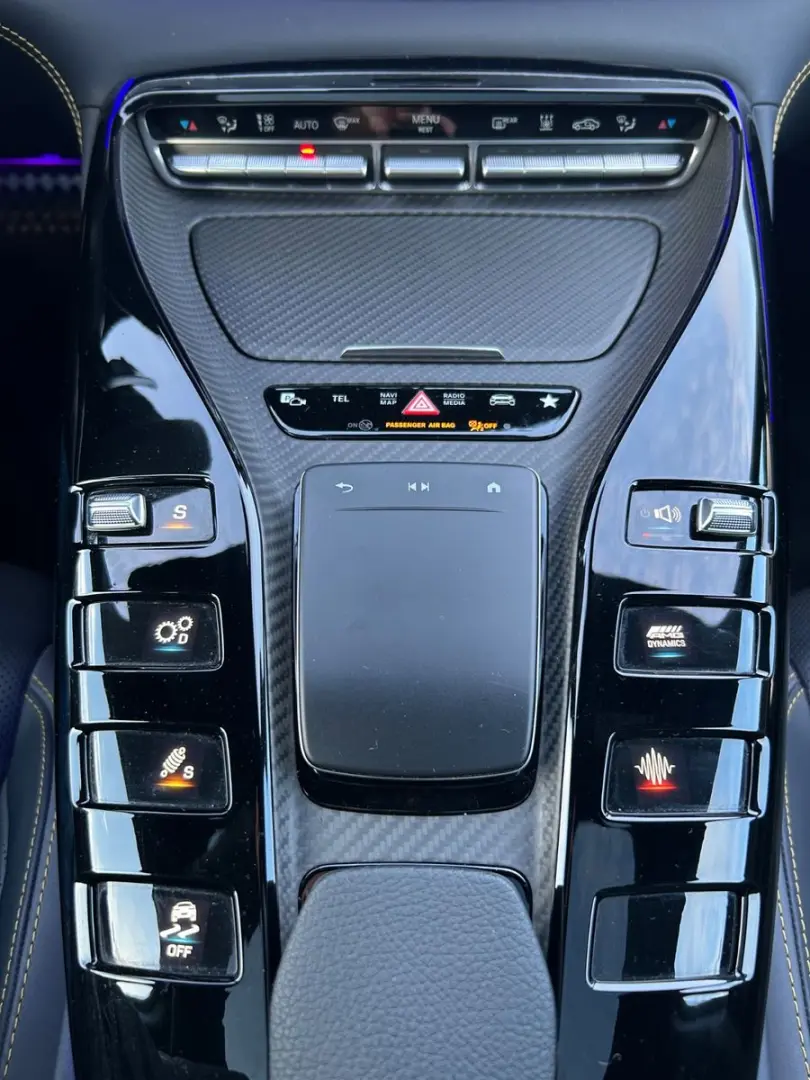 AMG GT63S E Edit Green -Massage-Sitzbelüf-Pano
