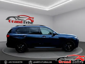 X7 xDrive40i/M PAKET/7 SITZE/LUFTFEDERUNG/360°