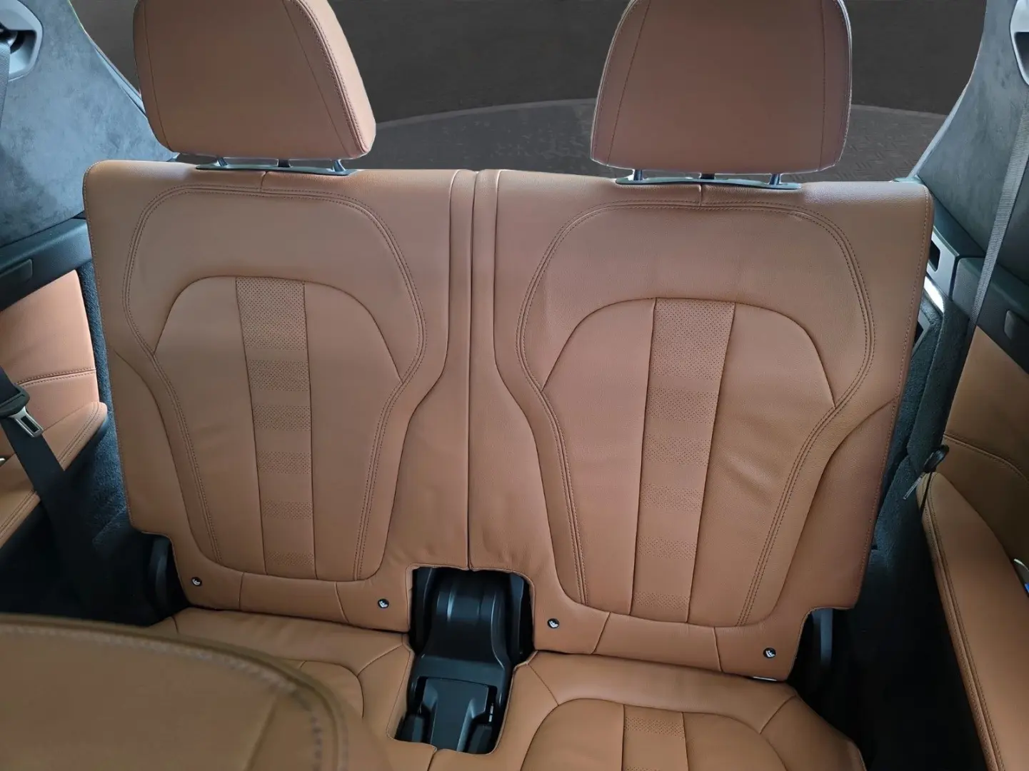 X7 xDrive40i/M PAKET/7 SITZE/LUFTFEDERUNG/360°