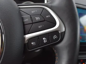 Jeep Compass 2.0 M-Jet 4x4 AT Limited